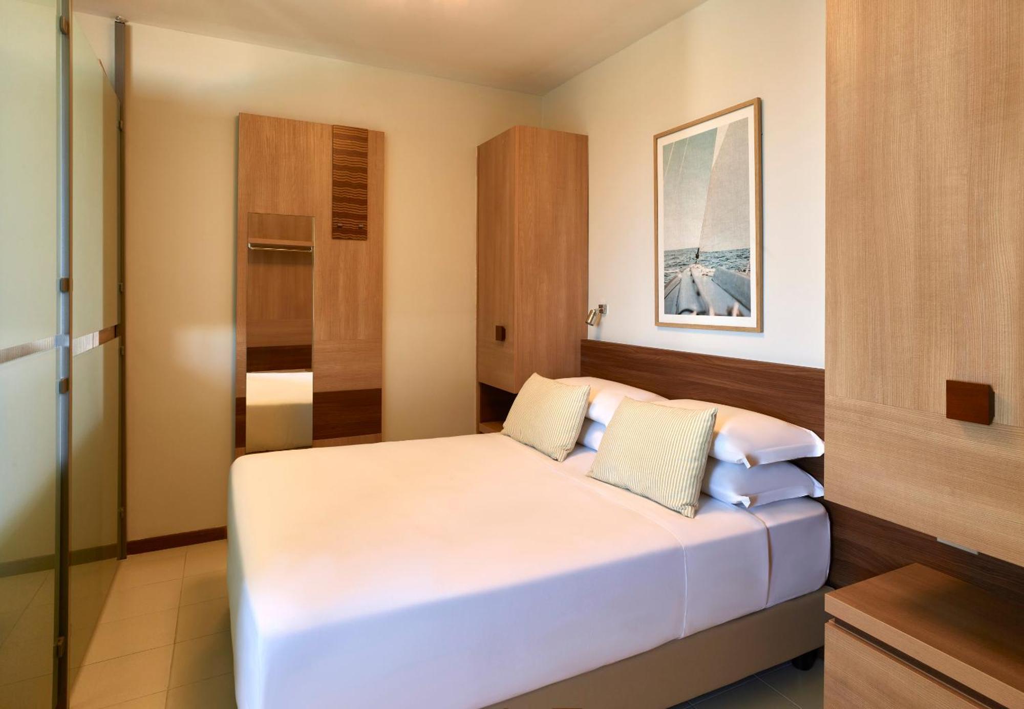 Montesilvano Marina Serena Majestic Residence الغرفة الصورة