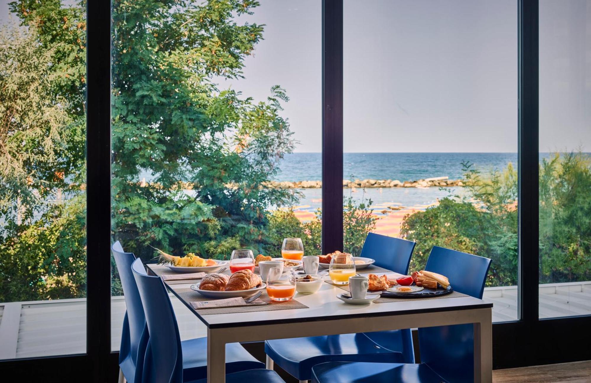 Montesilvano Marina Serena Majestic Residence المظهر الخارجي الصورة